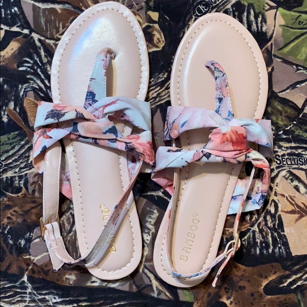 Brand new floral bamboo sandals!!!!